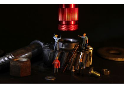 Daily Maintenance of Glass Washing Machines: Key Measures to Ensure the Quality and Efficiency of Glass Processing